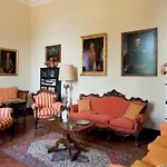 Сasa de vacaciones Luxurious In With Garden Rocca Grimalda