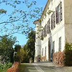 Luxurious In With Garden Rocca Grimalda