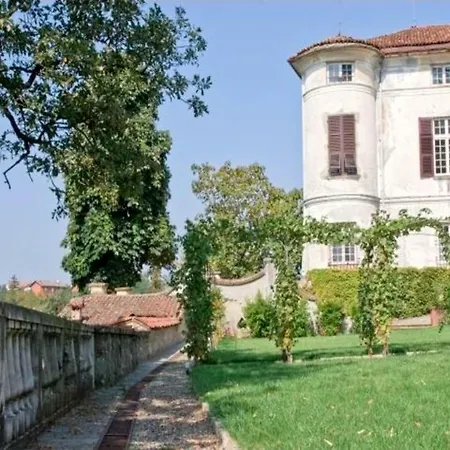 Luxurious In With Garden Rocca Grimalda