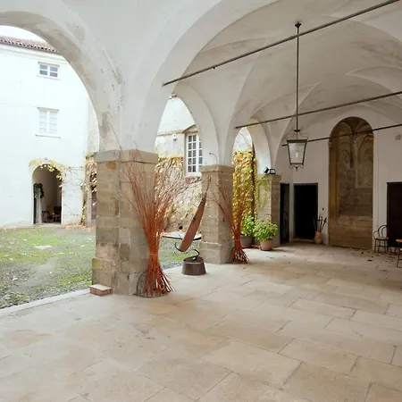 Luxurious In With Garden Dom wakacyjny *