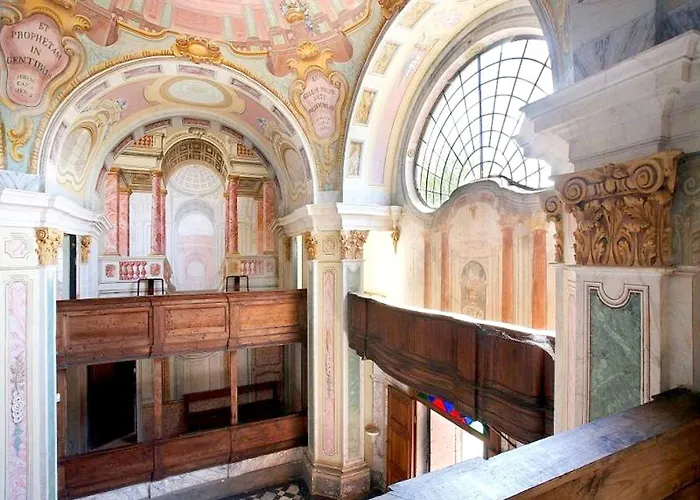 Luxurious In With Garden Сasa de vacaciones *