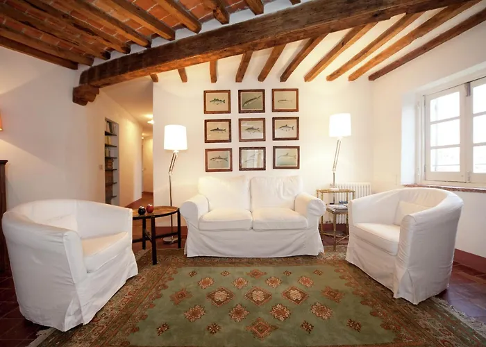 Сasa de vacaciones Luxurious In With Garden Rocca Grimalda